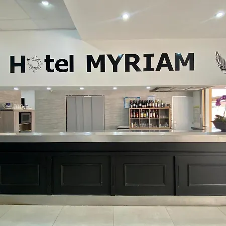 Отель Myriam 2*